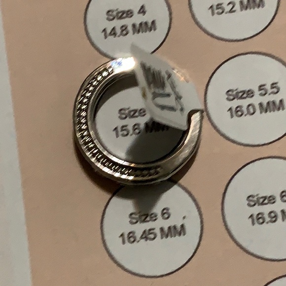 Diamonds band sz 5 - Picture 3 of 4